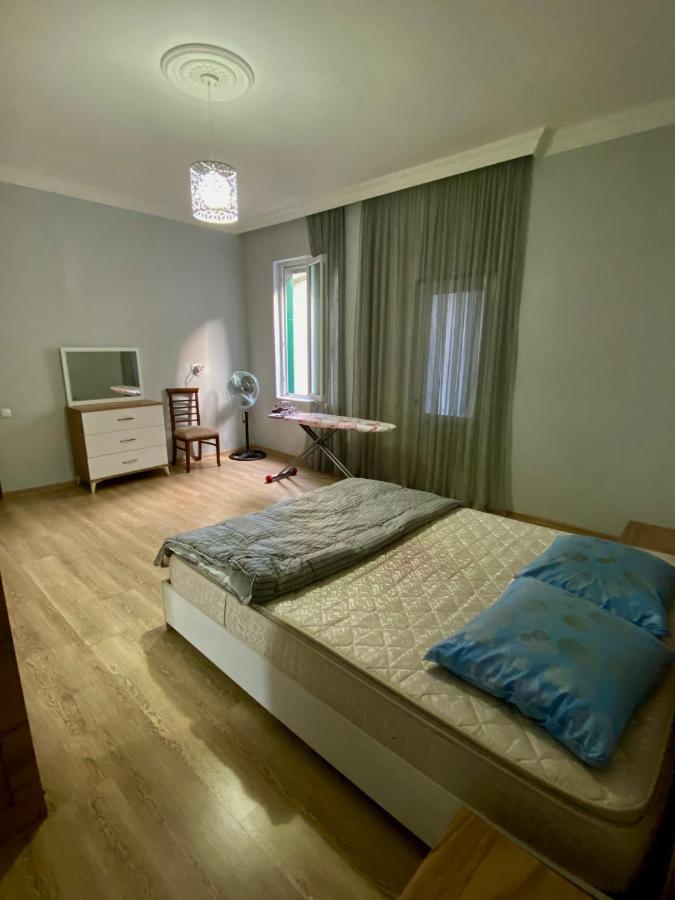 Family Home Batumi Eksteriør bilde