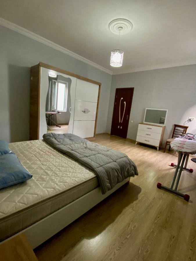 Family Home Batumi Eksteriør bilde